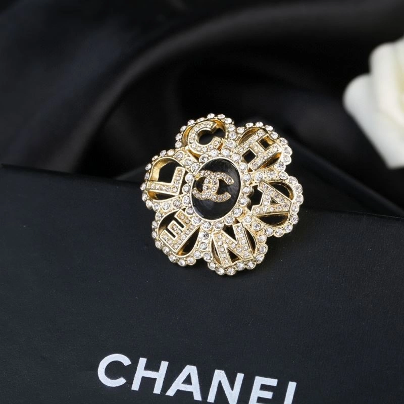 Trendsetting Chanel Brooches 228225