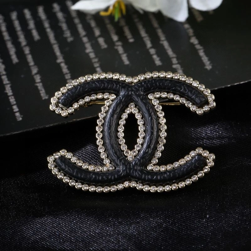 Chanel Brooches Minimalist 228215