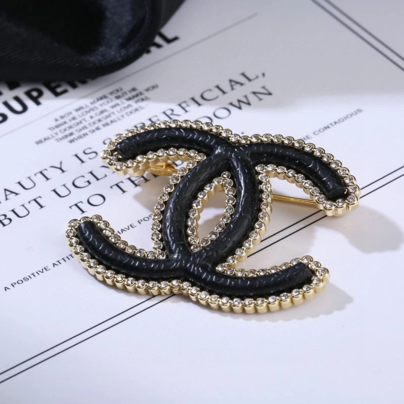 Chanel Brooches Minimalist 228215