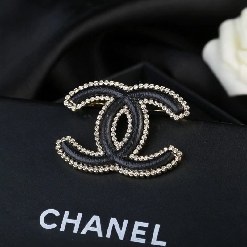 Chanel Brooches Minimalist 228215