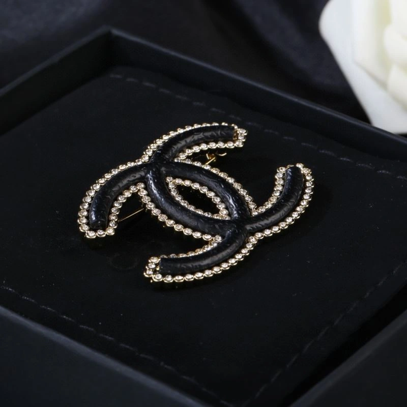 Chanel Brooches Minimalist 228215
