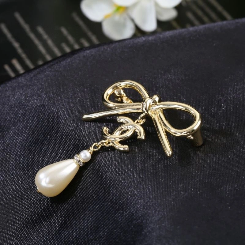 Chanel Brooches FastDry 228199