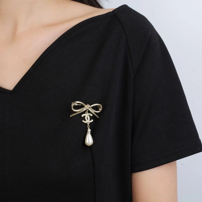 Chanel Brooches FastDry 228199