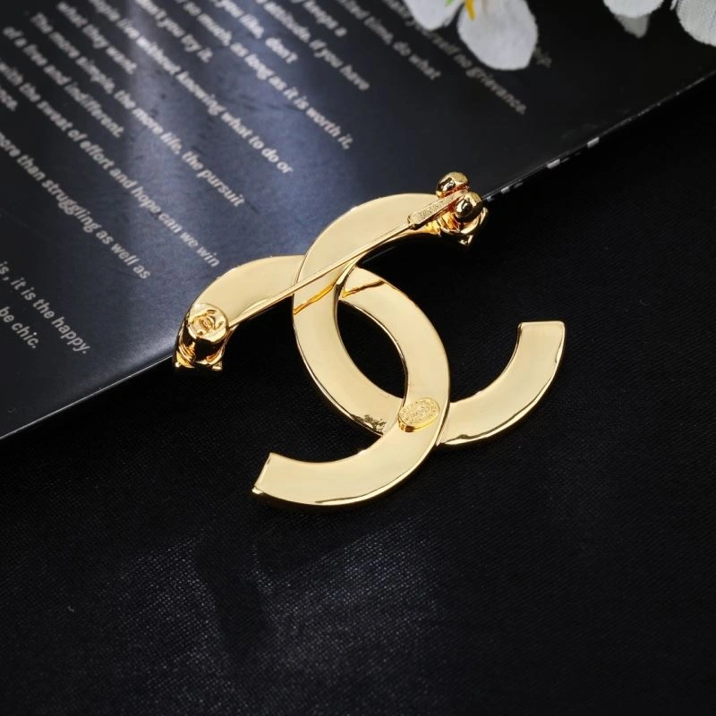 GoodFit Chanel Brooches 228166