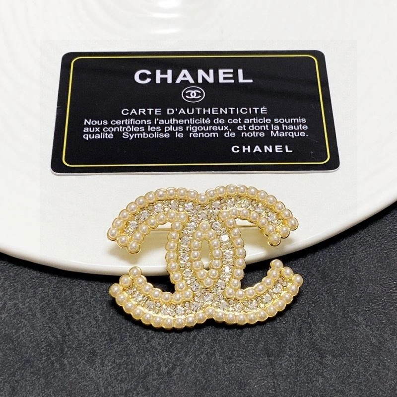 Chanel Brooches Soft 228140