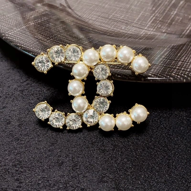 Chanel Brooches SmoothTexture 228134