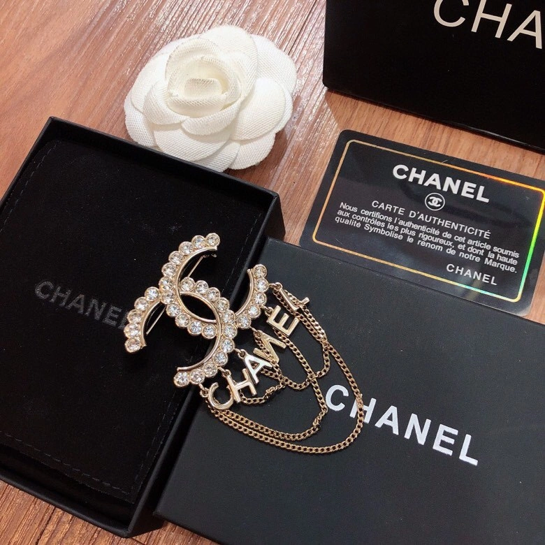QuickDry Chanel Brooches 228176