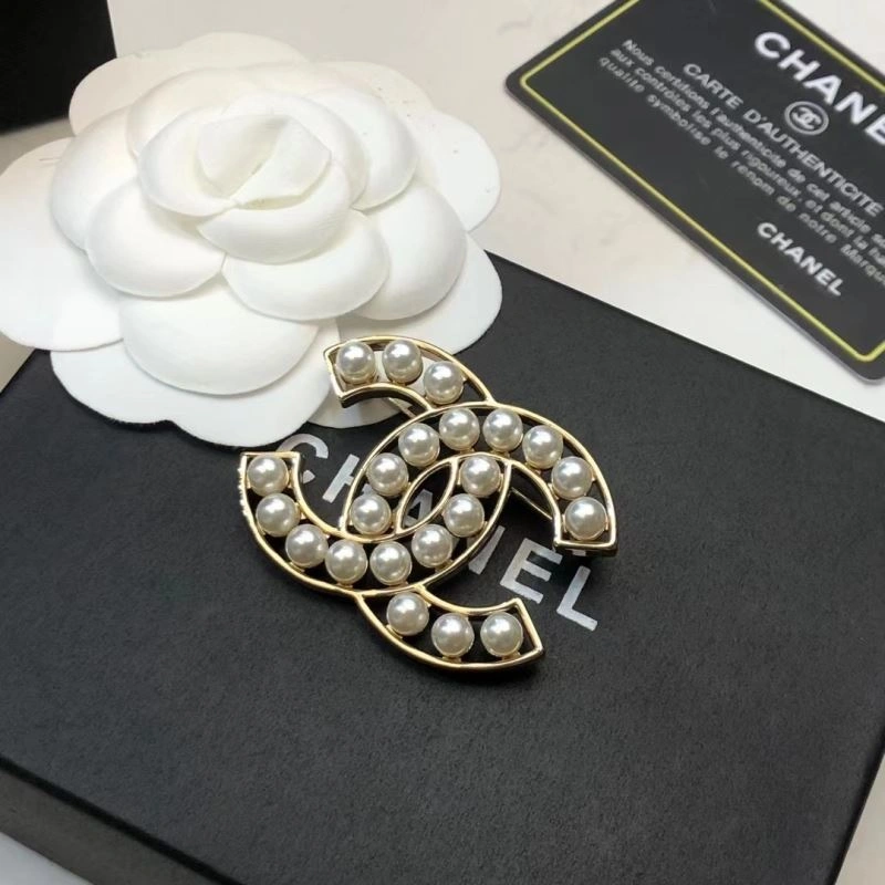 Chanel Brooches Neat 228151