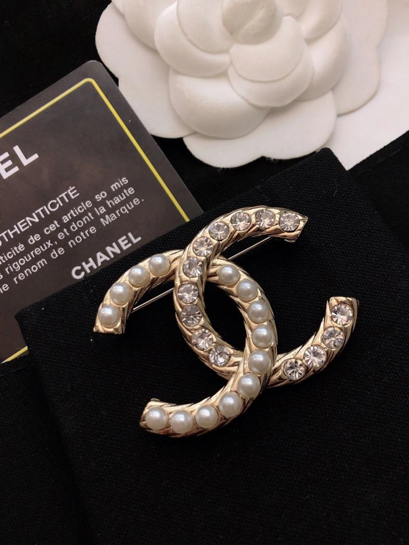 Chanel Brooches Vibrant 228114