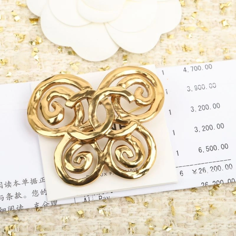 Efficient Chanel Brooches 228137
