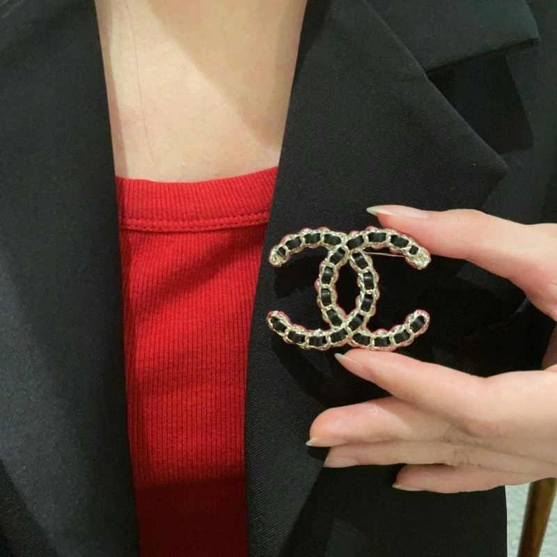 Chanel Brooches Colorful 228095