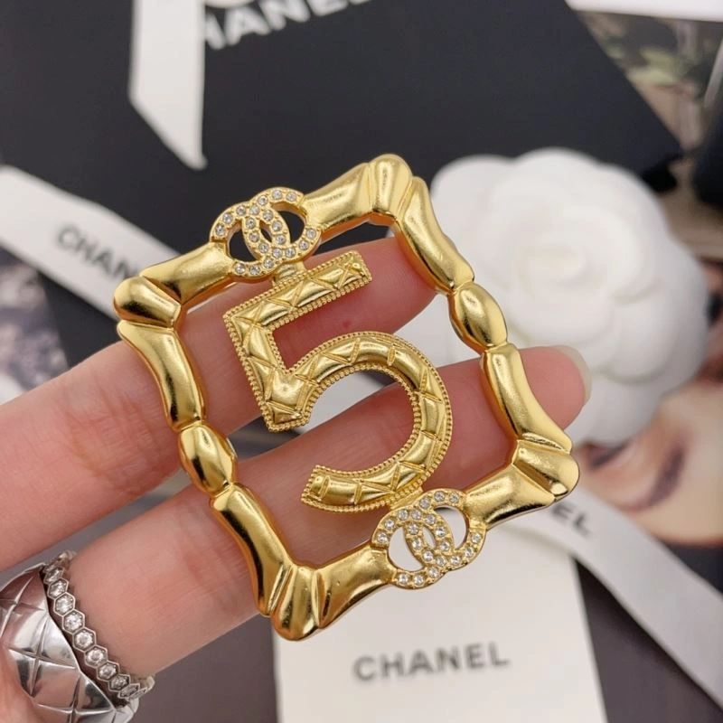 Chanel Brooches SunProtective 226416