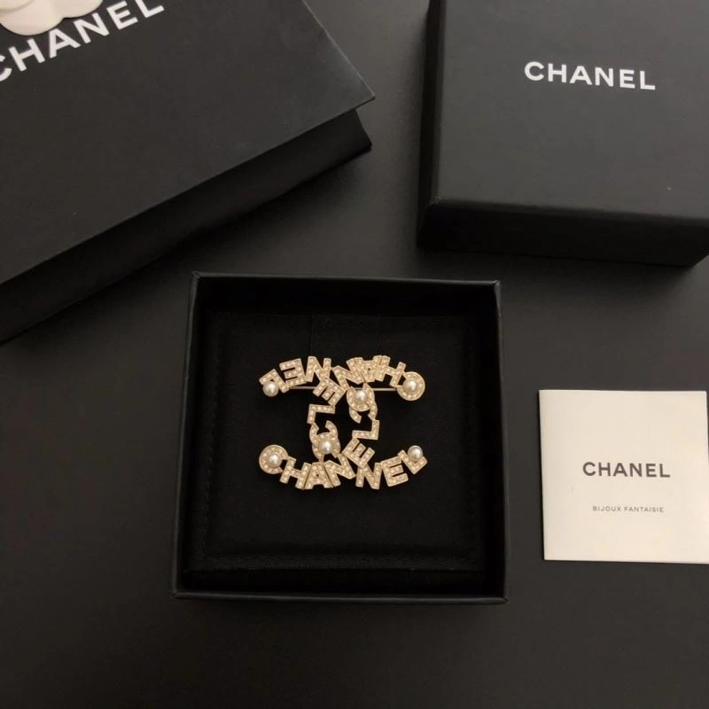 Chanel Brooches Comfortable 226415