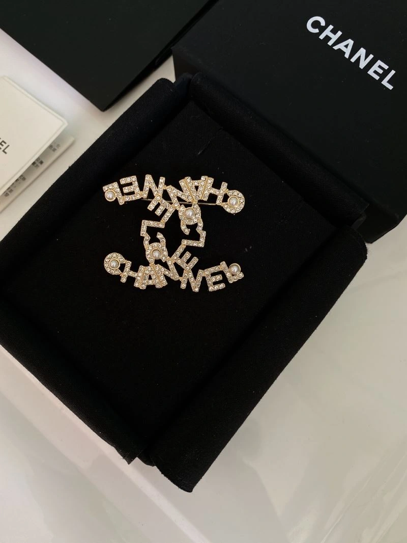 Chanel Brooches Comfortable 226415