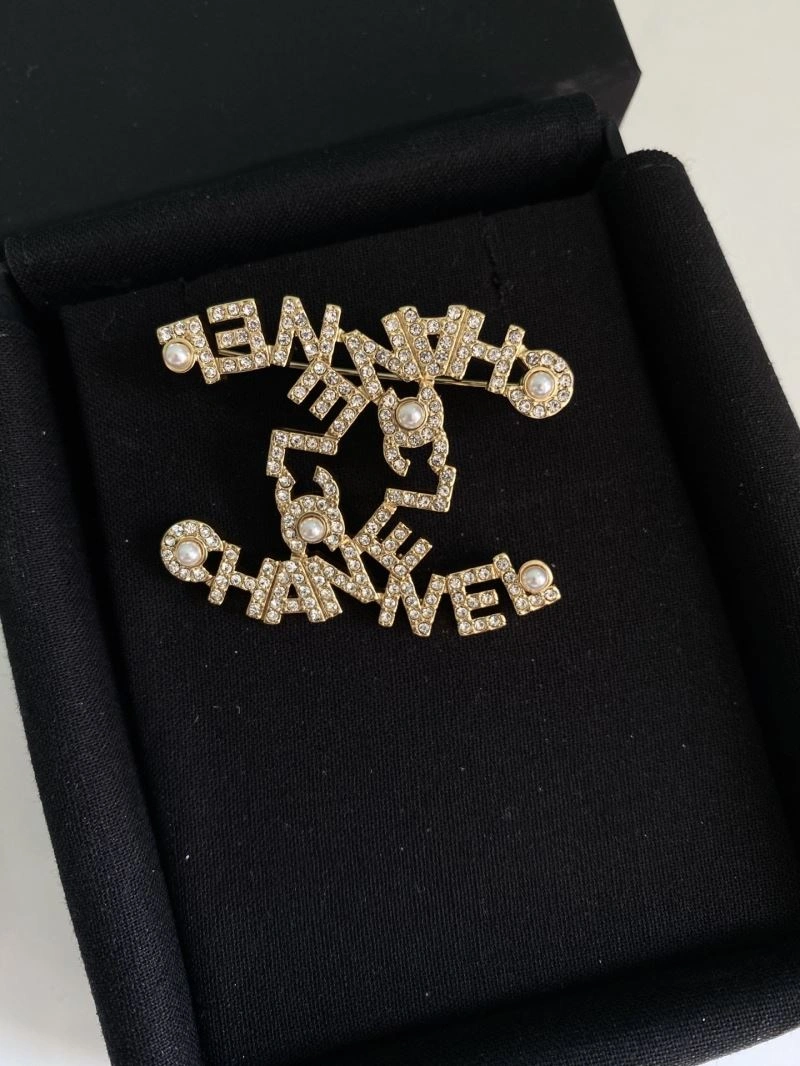 Chanel Brooches Comfortable 226415