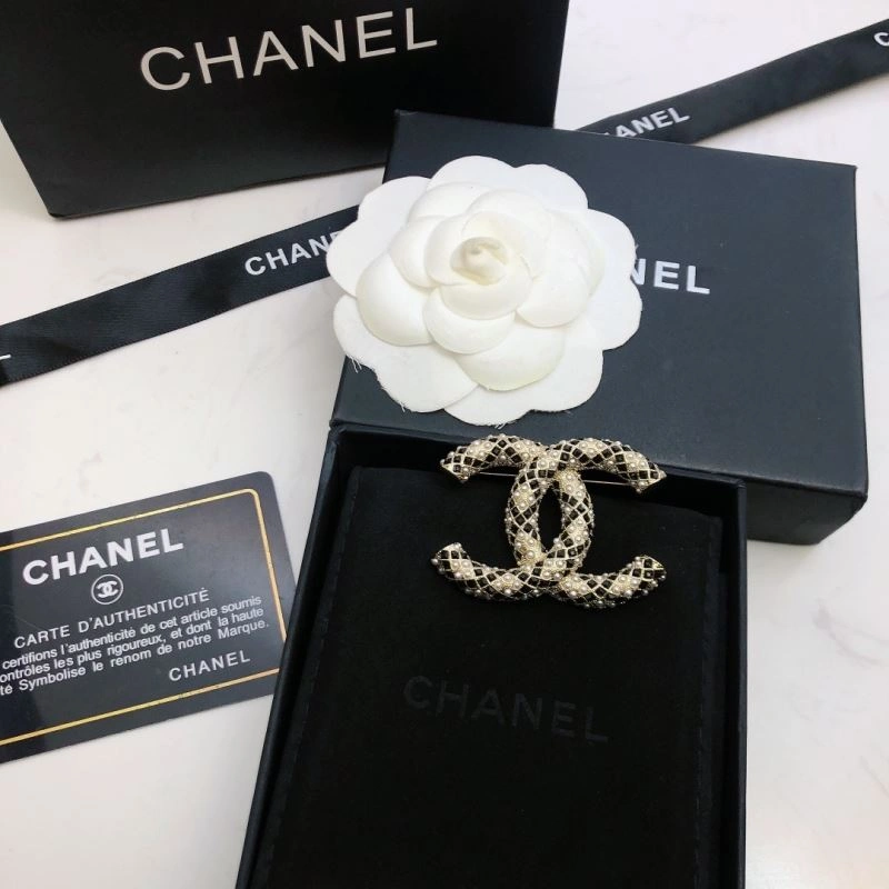 ComfortFit Chanel Brooches 226437