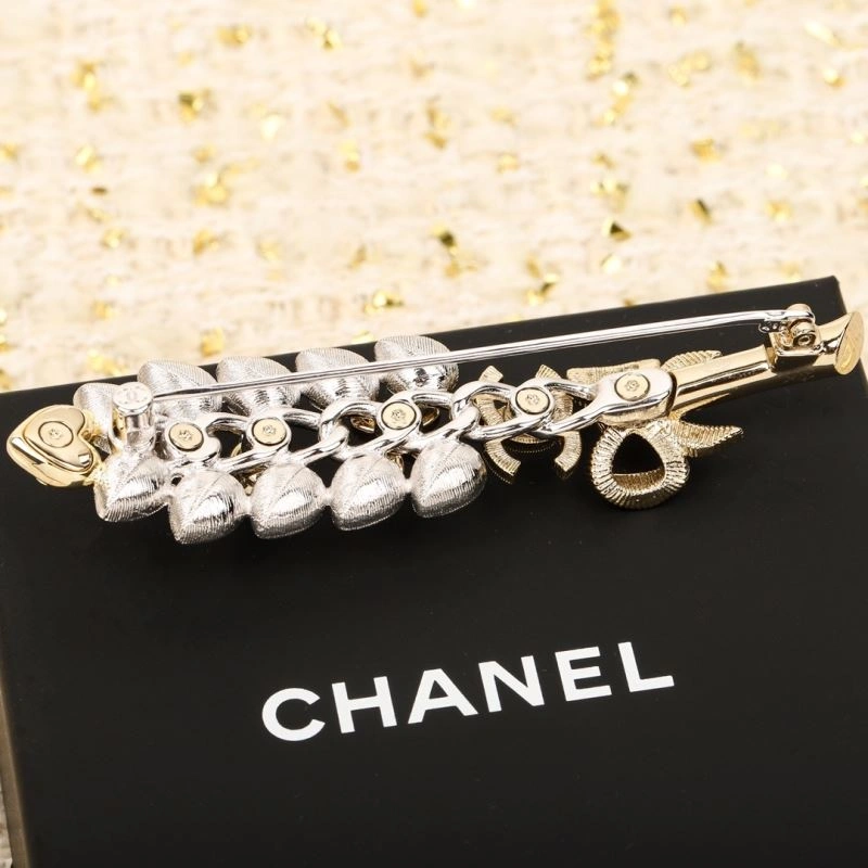 Chanel Brooches Supportive 226420