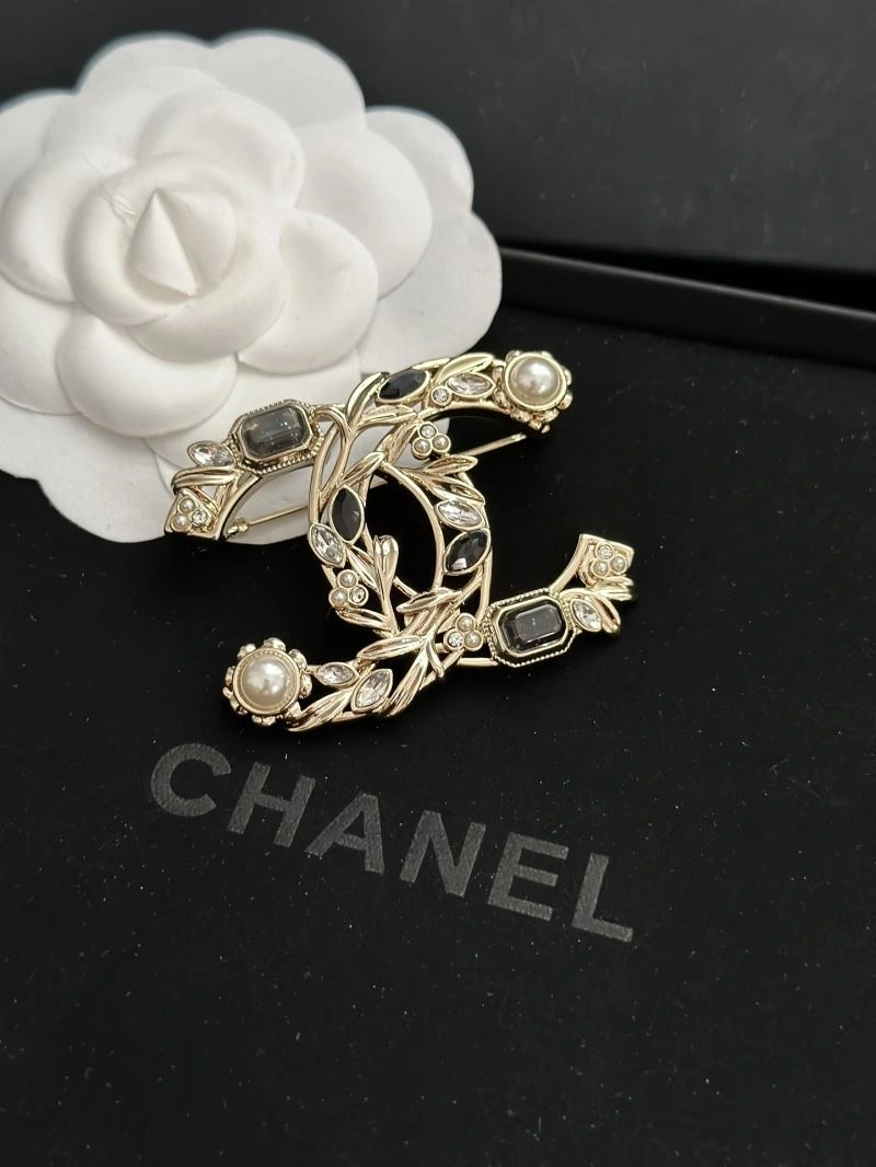 Chanel Brooches Modern 226371