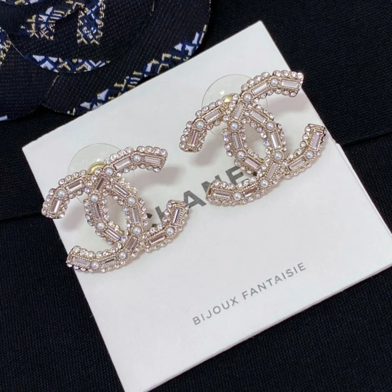 Chanel Brooches SmoothTexture 226382