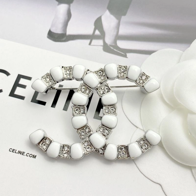 Chanel Brooches Practical 226364
