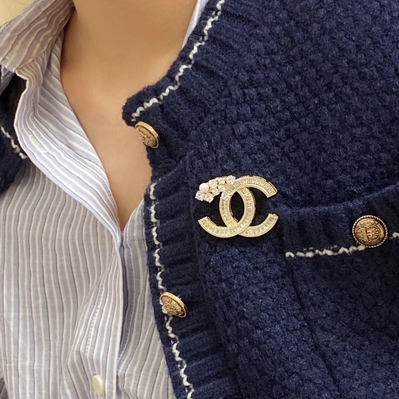 Chanel Brooches Durable 226351