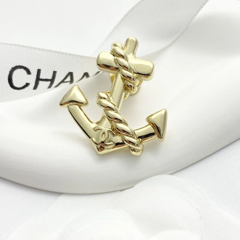 Chanel Brooches TimelessDesign 226451