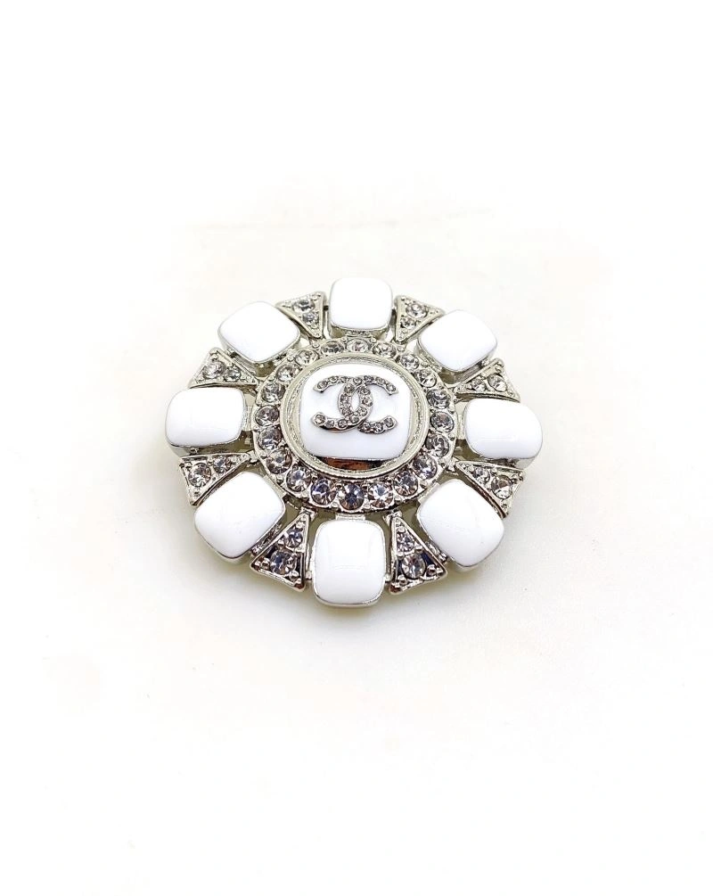 Chanel Brooches HighQuality 226342