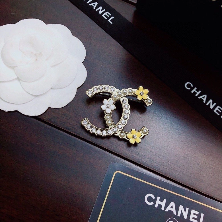 Chanel Brooches MoistureWicking 226387