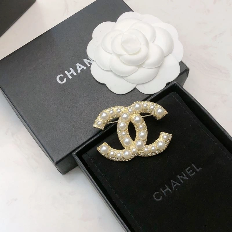 Chanel Brooches Bright 226323