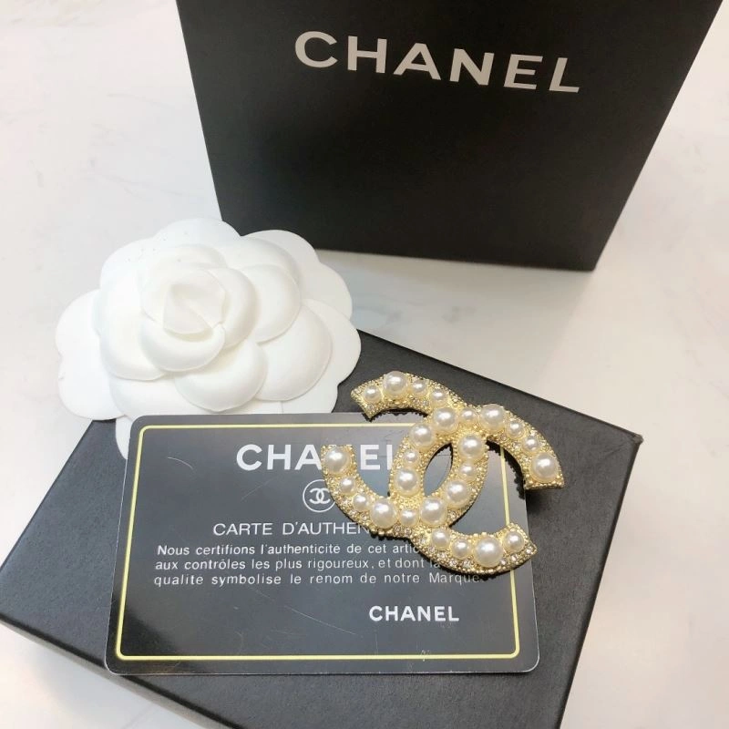 Chanel Brooches Bright 226323