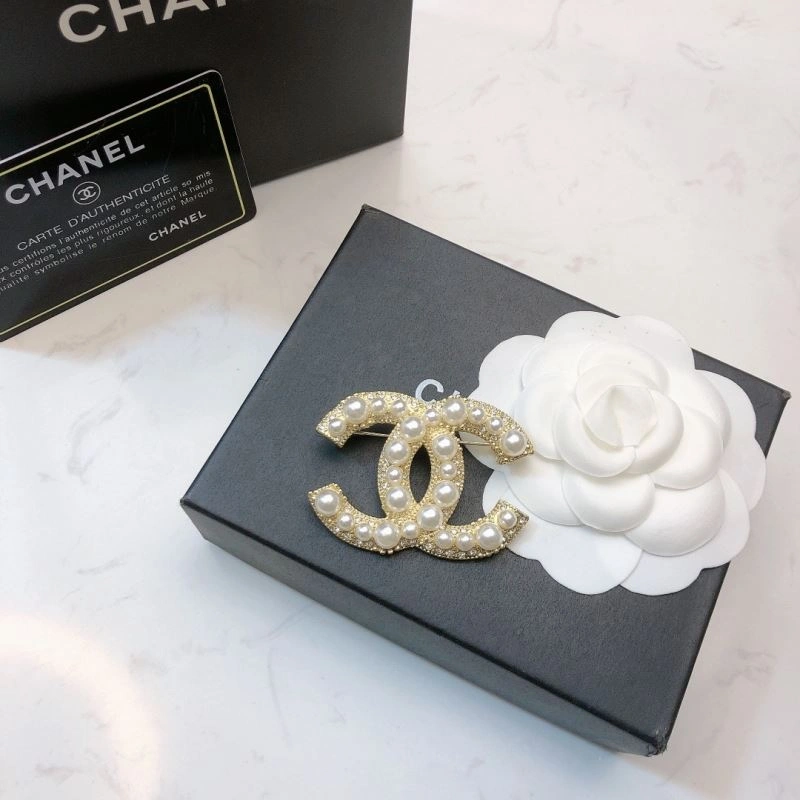Chanel Brooches Bright 226323