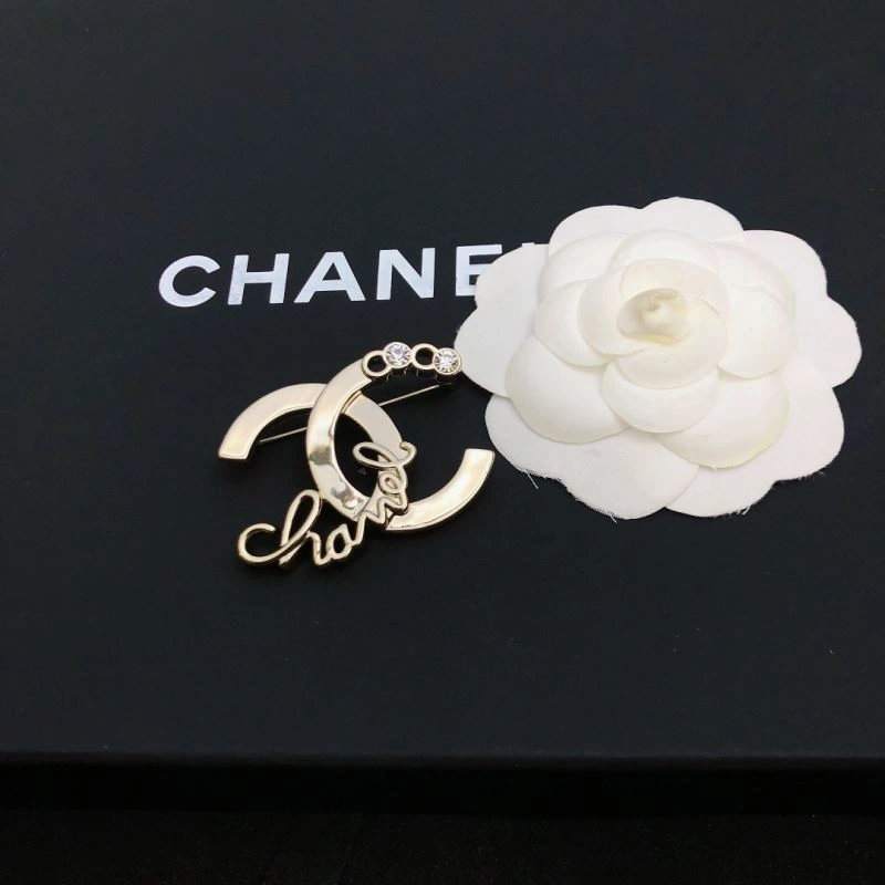 OdorResistant Chanel Brooches 226313