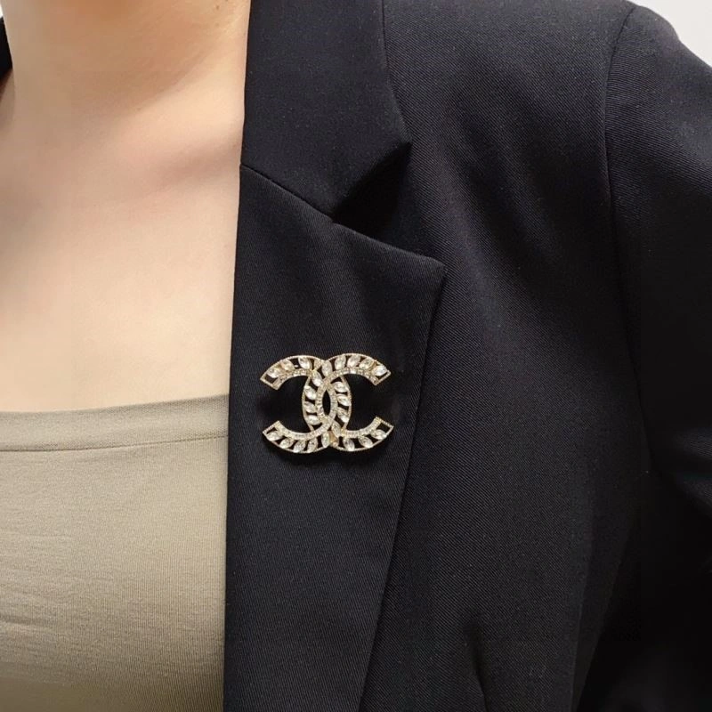 Chanel Brooches SunProtective 225637