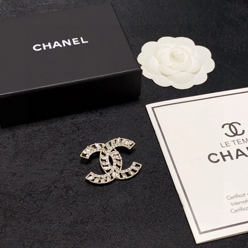 Chanel Brooches SunProtective 225637