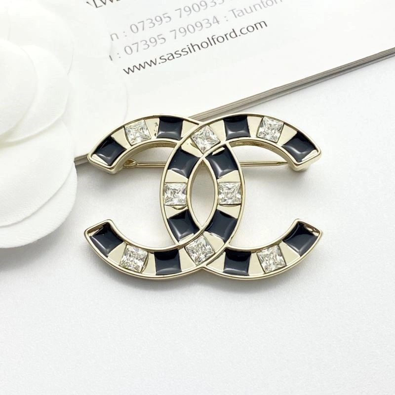 Chanel Brooches Durable 225628