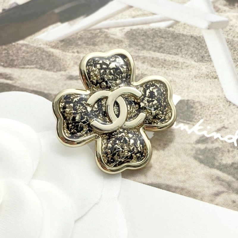 Durable Chanel Brooches 225627