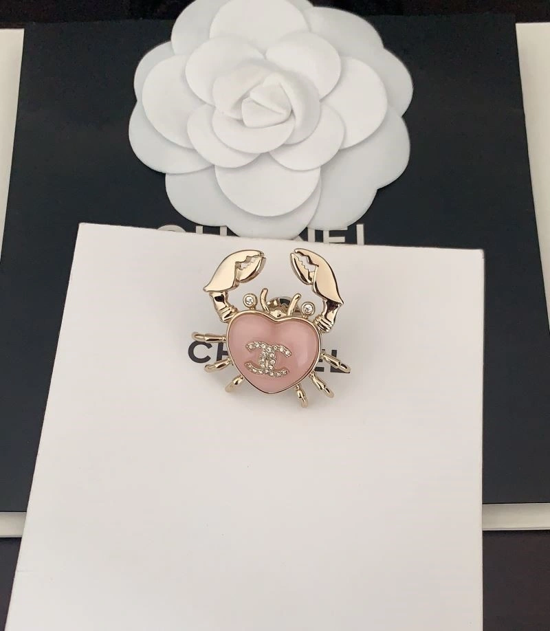 ZipUp Chanel Brooches 225613