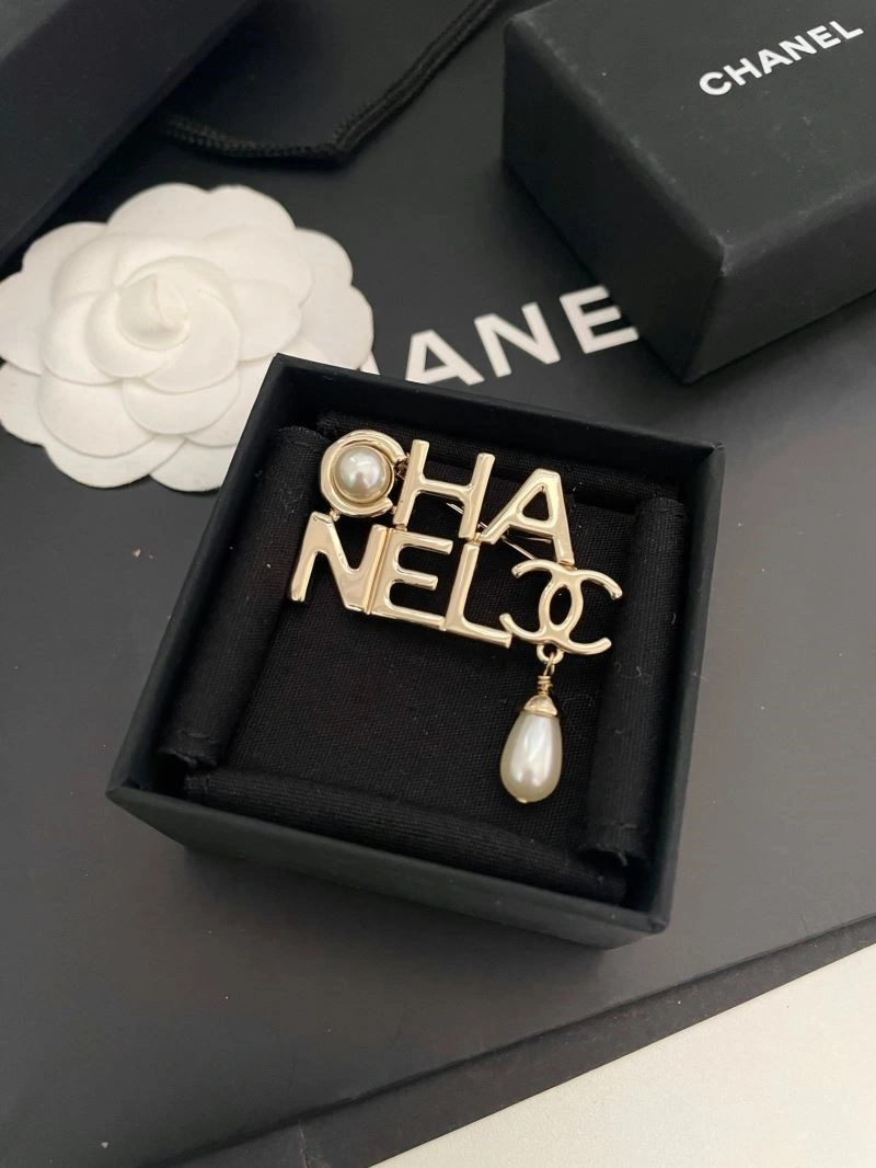 Chanel Brooches Durable 225599