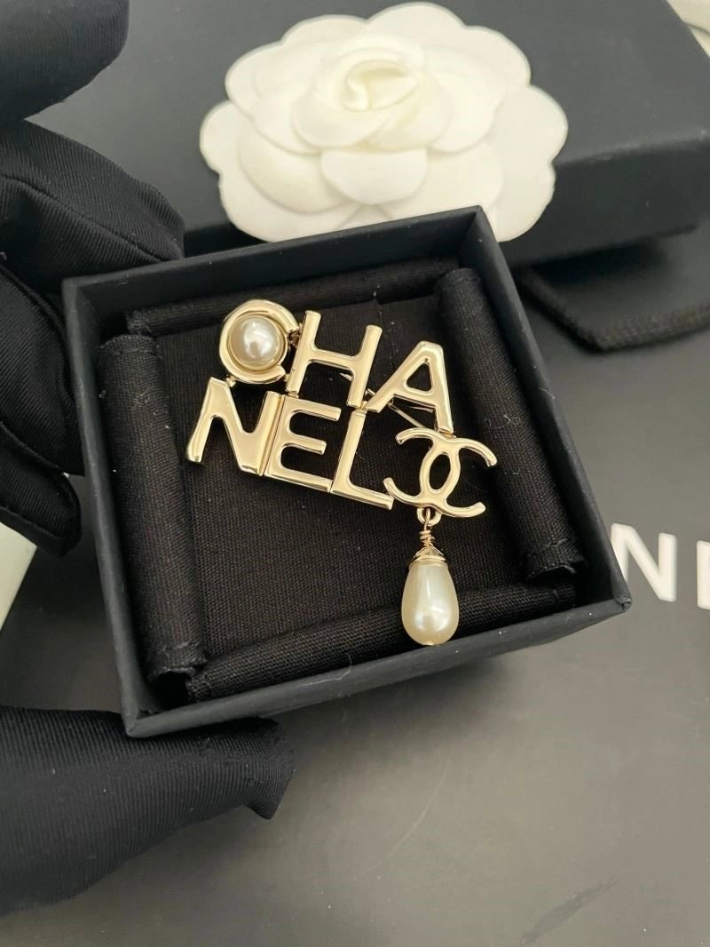 Chanel Brooches Durable 225599