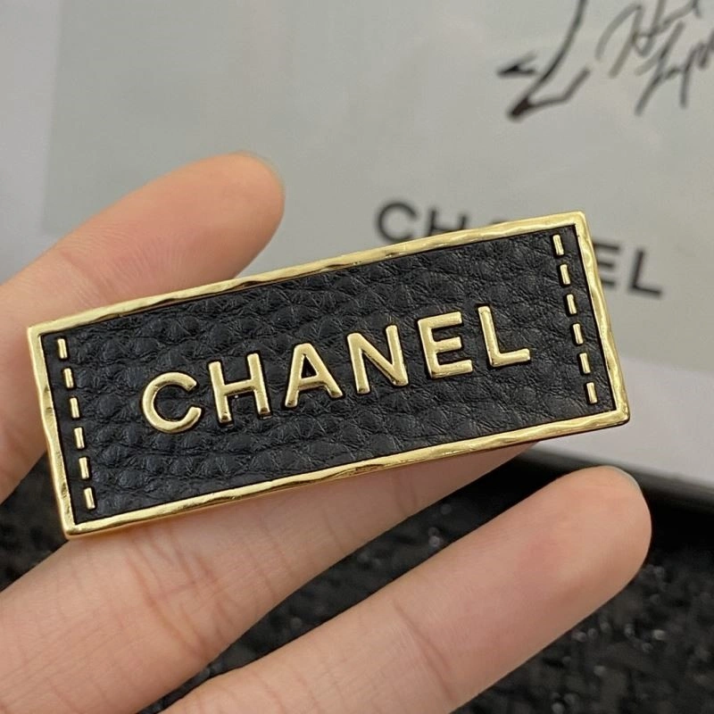 Chanel Brooches Practical 225632