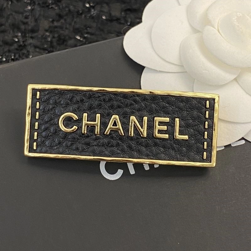Chanel Brooches Practical 225632