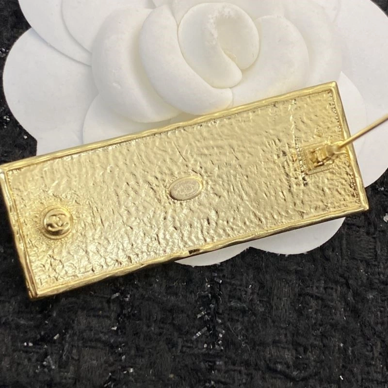 Chanel Brooches Practical 225632