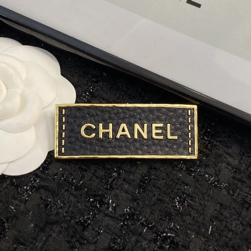 Chanel Brooches Practical 225632