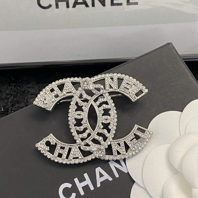 EasyMatch Chanel Brooches 225576