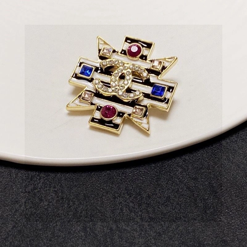 MoistureWicking Chanel Brooches 225589