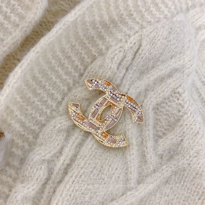 Popular Chanel Brooches 225593