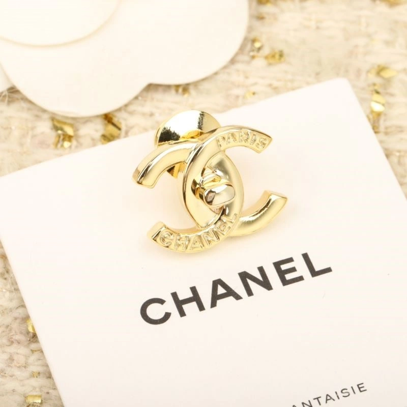 Chanel Brooches StreetReady 225570