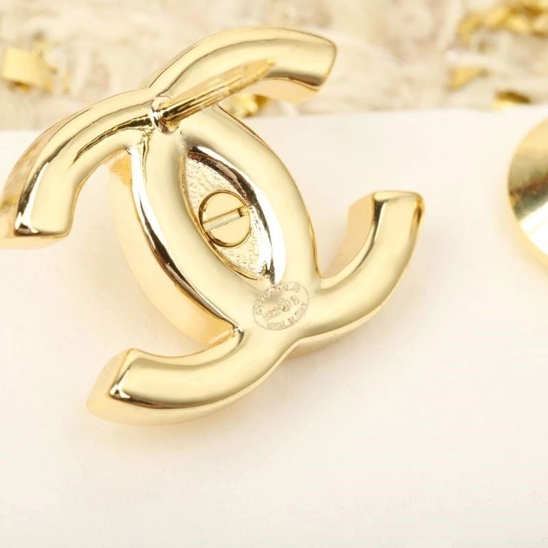 Chanel Brooches StreetReady 225570