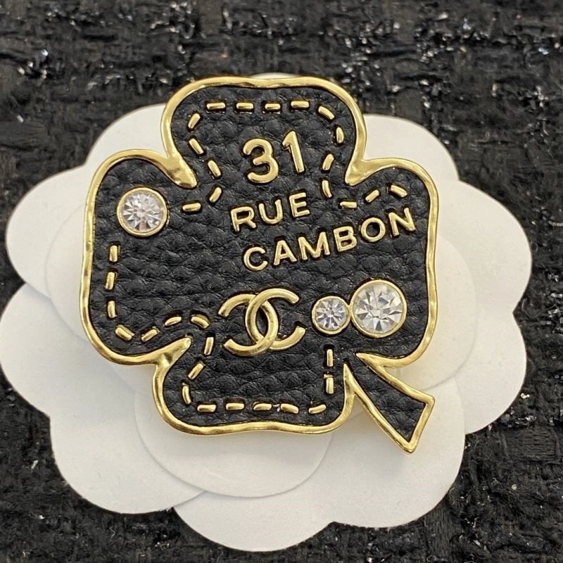 Practical Chanel Brooches 225577
