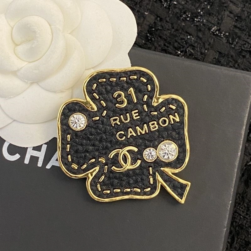 Practical Chanel Brooches 225577